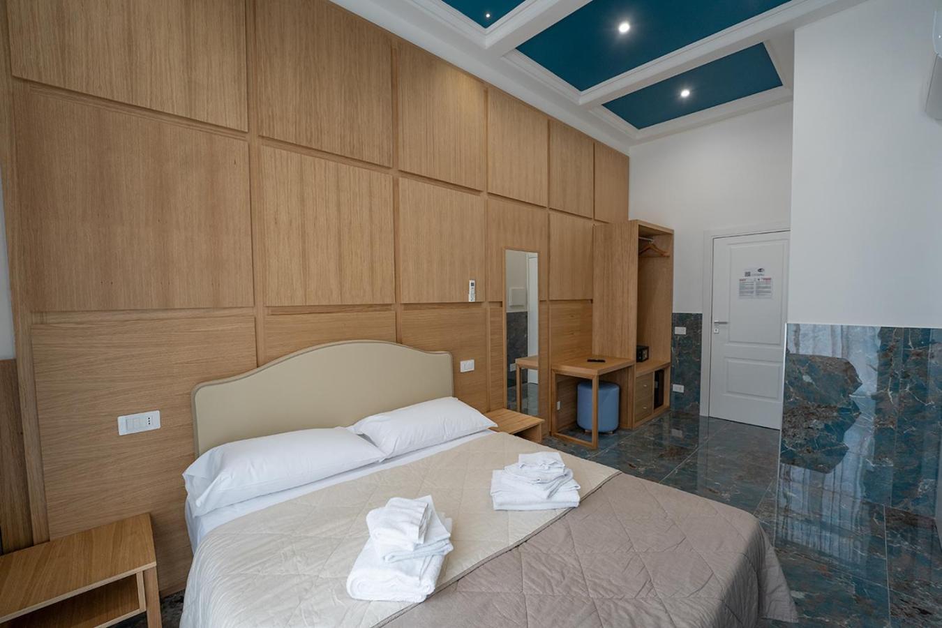Maison d'hôtes Hr Boutique Porto, Centro, By Clapa Group *